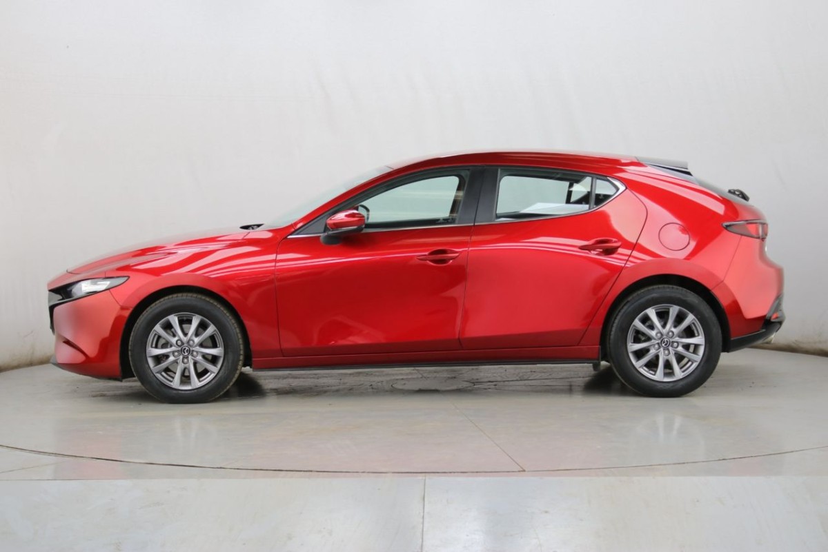 MAZDA 3 2.0 SE-L MHEV 5D 121 BHP - 2021 - £13,990