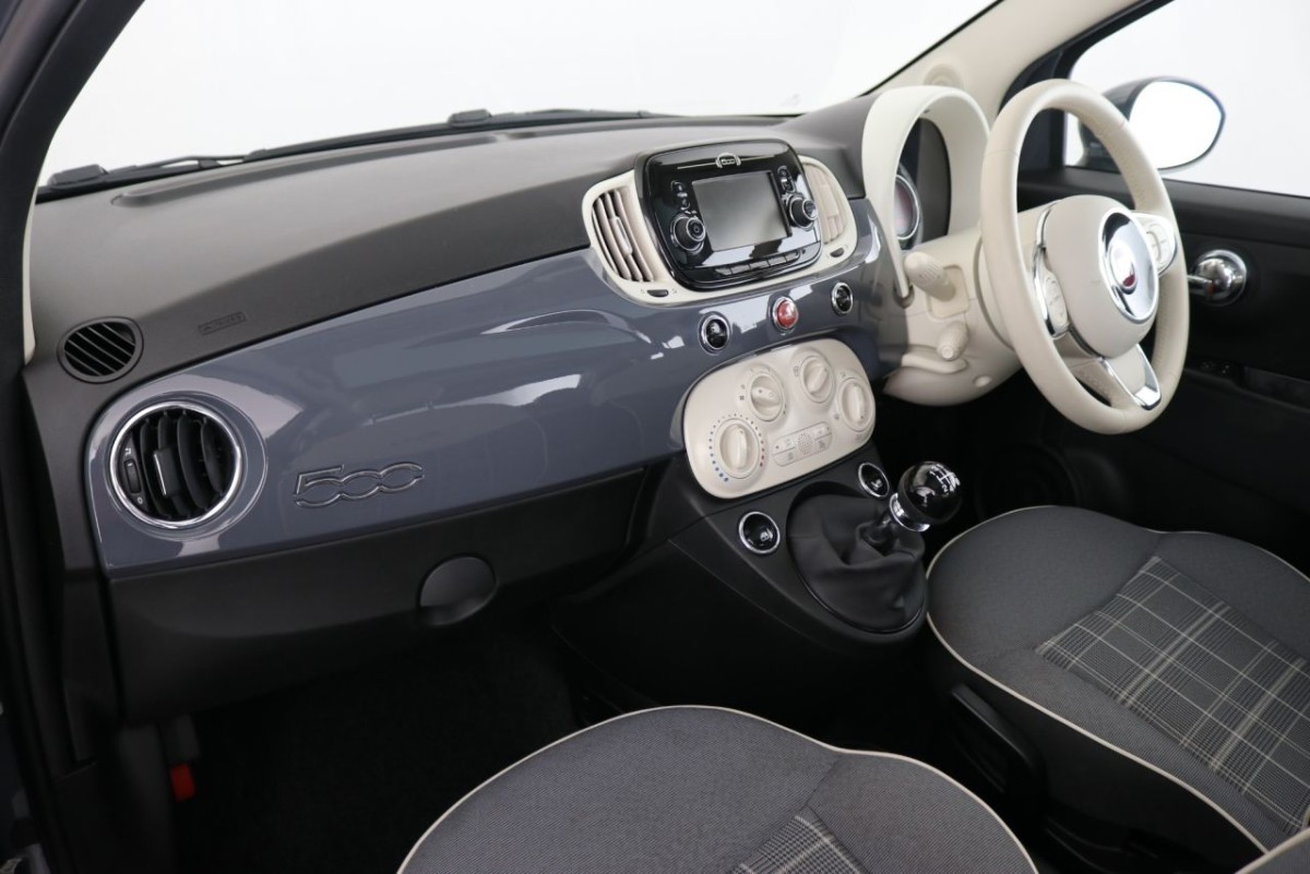 FIAT 500 1.2 LOUNGE 3D 69 BHP - 2019 - £9,400