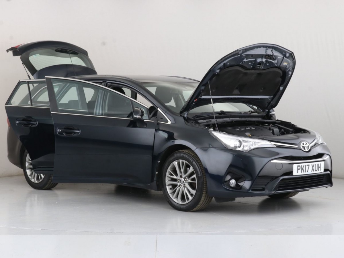 TOYOTA AVENSIS 1.8 VALVEMATIC BUSINESS EDITION 5D 145 BHP - 2017 - £14,400