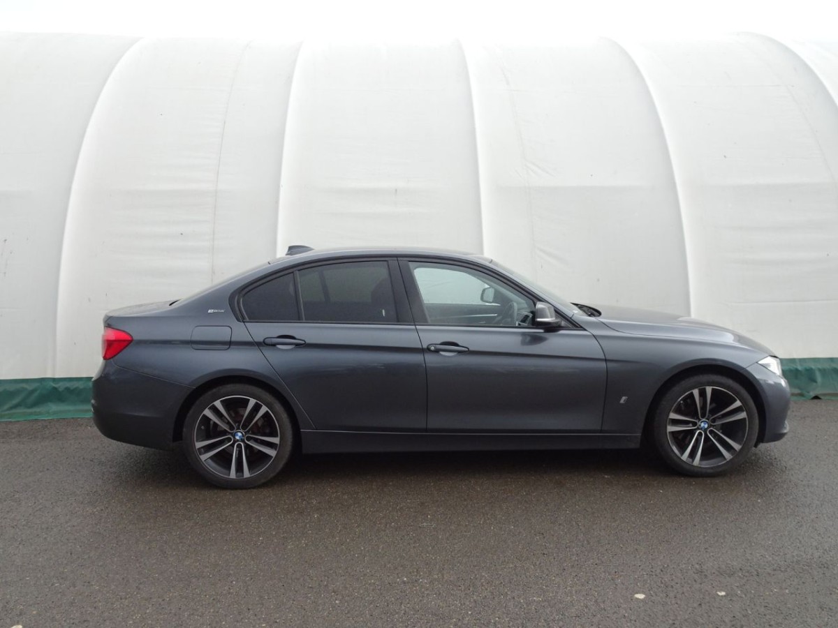 BMW 3 SERIES 2.0 330E SPORT 4D 181 BHP - 2018 - £11,400