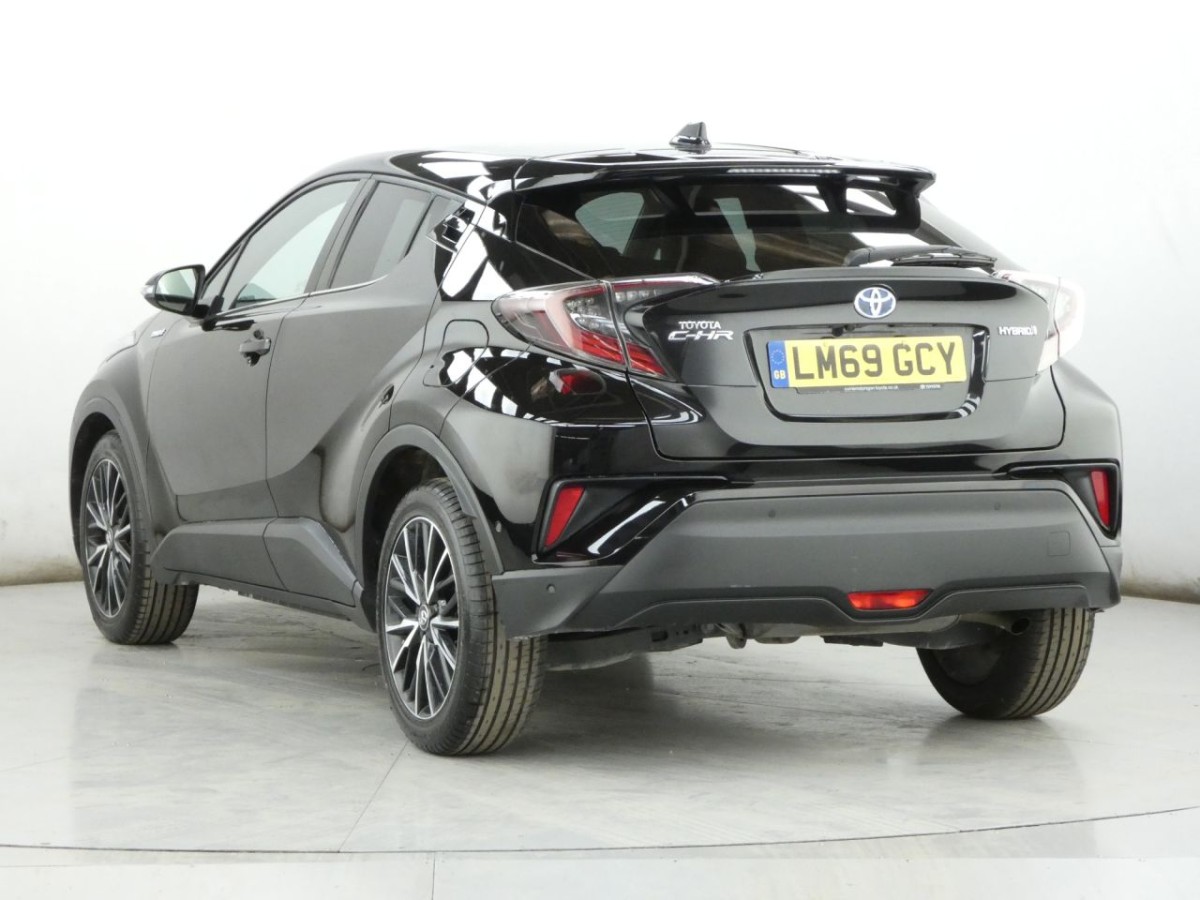 TOYOTA CHR 1.8 EXCEL 5D 122 BHP - 2019 - £16,990