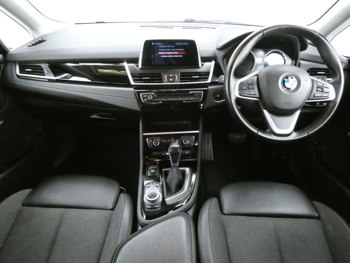 BMW 2 SERIES ACTIVE TOURER 1.5 225XE SPORT ACTIVE TOURER 5D 134 BHP - 2020 - £13,990