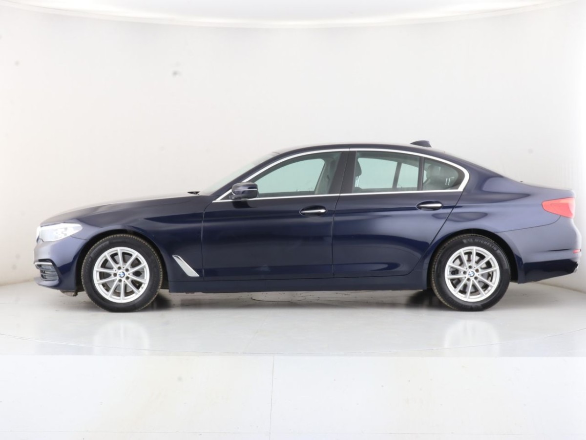 BMW 5 SERIES 2.0 520D SE 4D 188 BHP - 2018 - £20,700