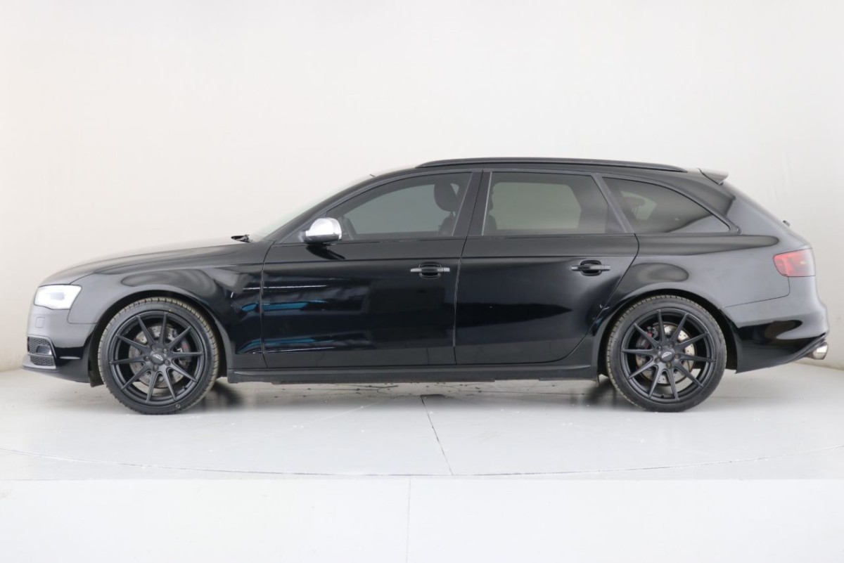 AUDI A4 AVANT 3.0 S4 AVANT QUATTRO BLACK EDITION 5D AUTO 329 BHP ESTATE - 2014 - £16,400