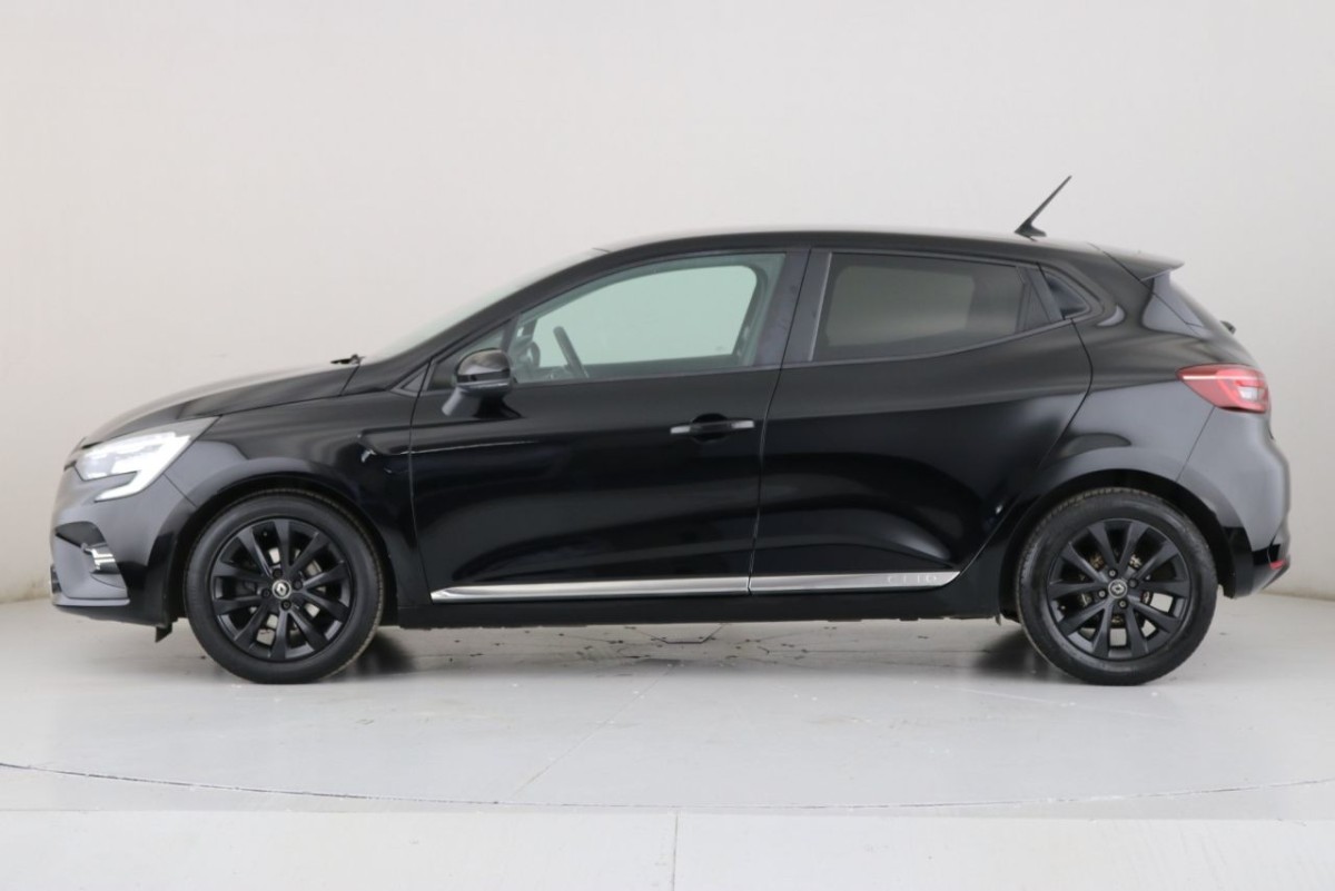 RENAULT CLIO 1.0 ICONIC TCE 5D 100 BHP - 2020 - £11,490