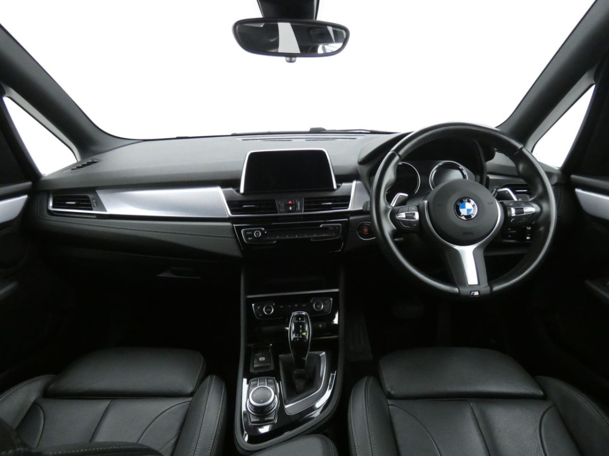 BMW 2 SERIES 2.0 220I M SPORT ACTIVE TOURER 5D 190 BHP - 2018 - £14,700