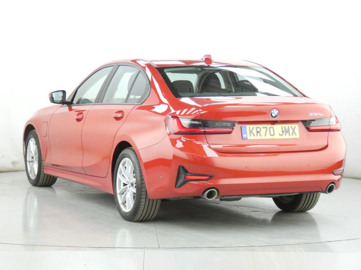 BMW 3 SERIES 2.0 330E SE PRO 4D 288 BHP - 2020 - £17,400