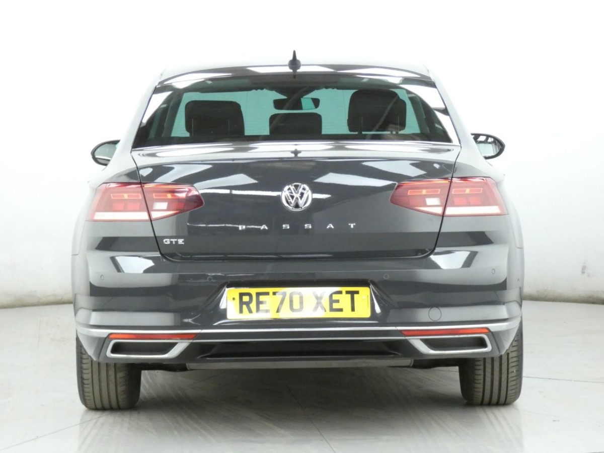 VOLKSWAGEN PASSAT 1.4 GTE DSG 4D 215 BHP - 2020 - £14,990