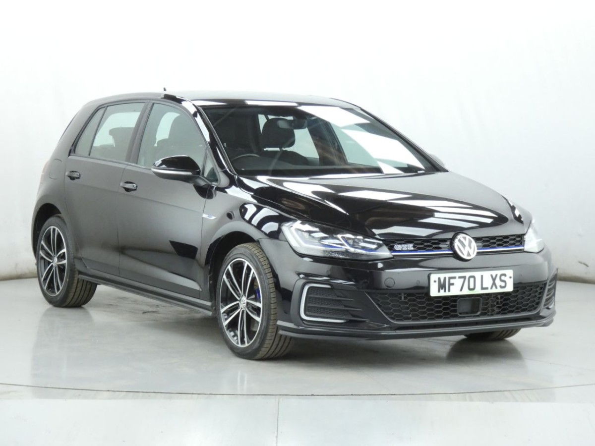 VOLKSWAGEN GOLF 1.4 GTE DSG 5D 202 BHP - 2020 - £14,990