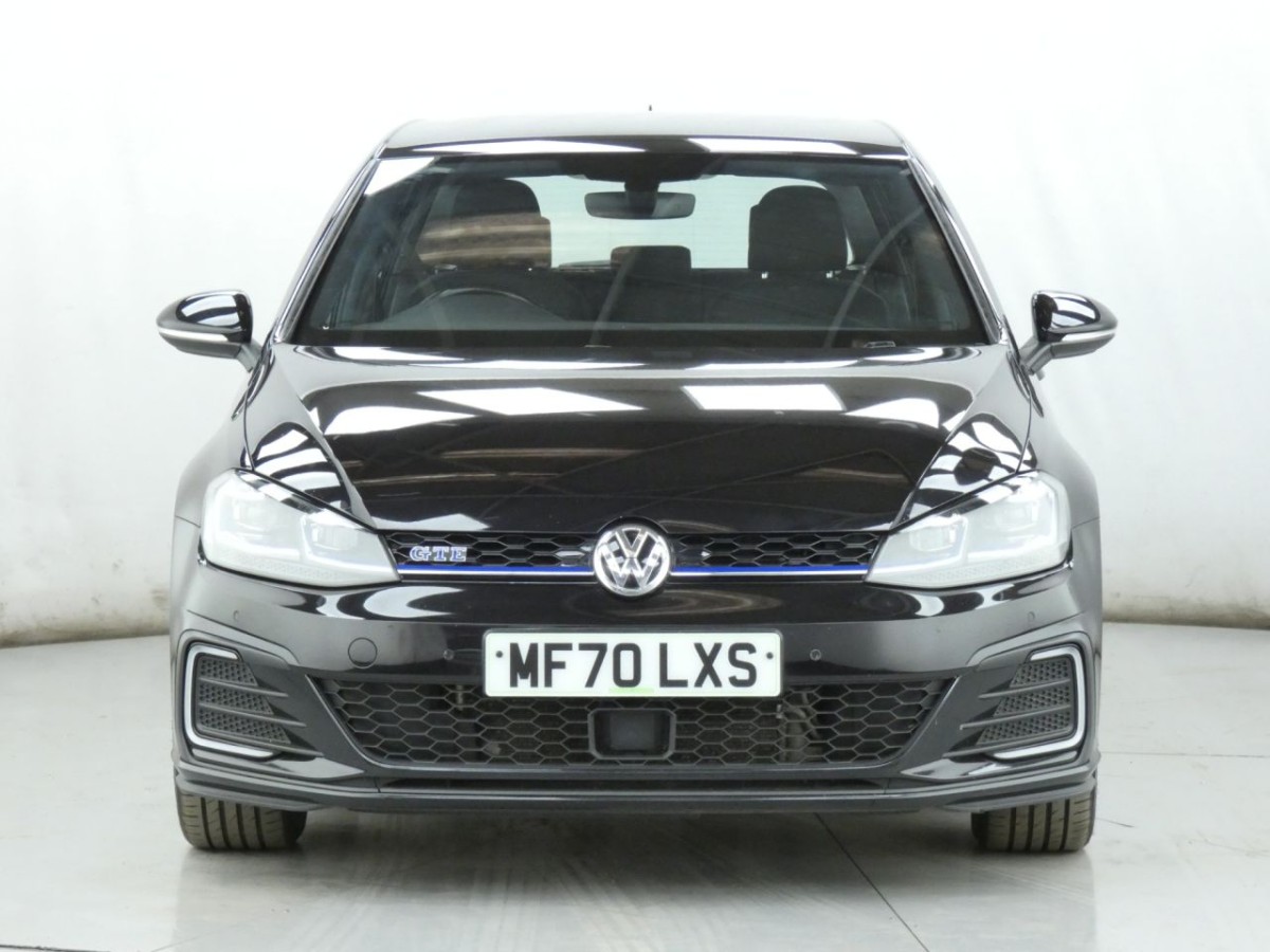 VOLKSWAGEN GOLF 1.4 GTE DSG 5D 202 BHP - 2020 - £14,990