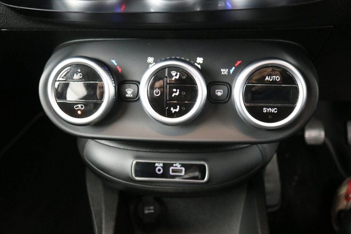 FIAT 500X 1.4 MULTIAIR CROSS PLUS 5D 140 BHP - 2015 - £10,300