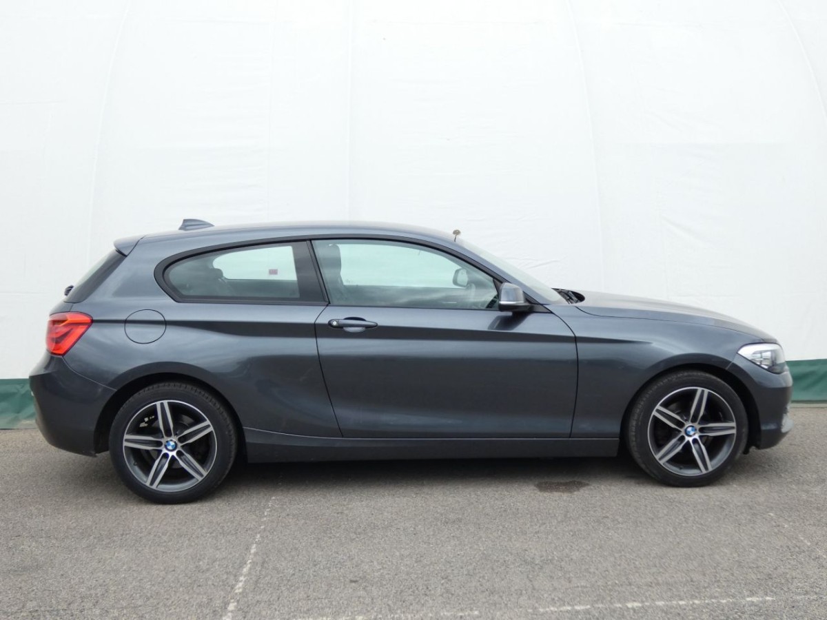 BMW 1 SERIES 1.5 118I SPORT 3D 134 BHP - 2016 - £14,700