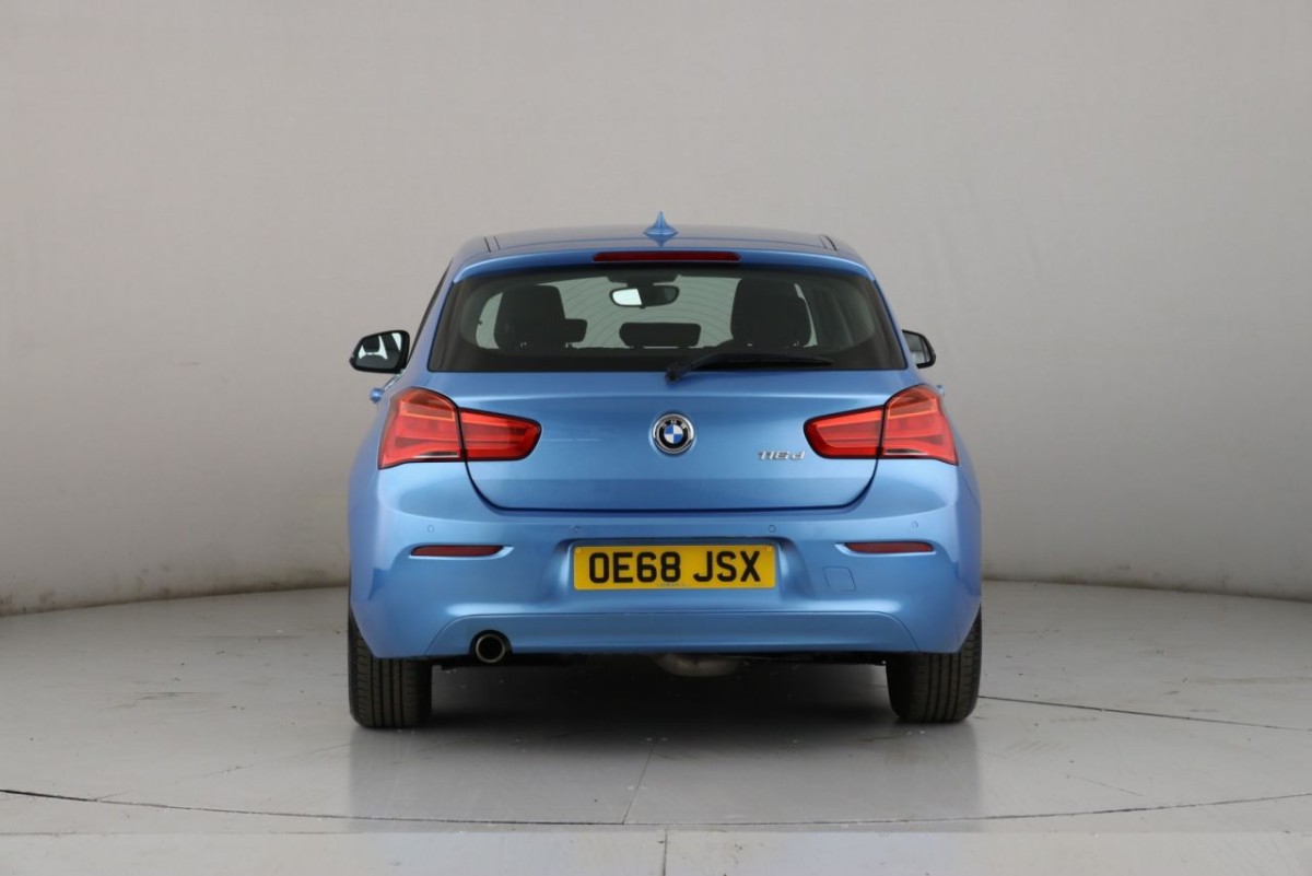 BMW 1 SERIES 1.5 116D SE BUSINESS 5D 114 BHP - 2018 - £13,200