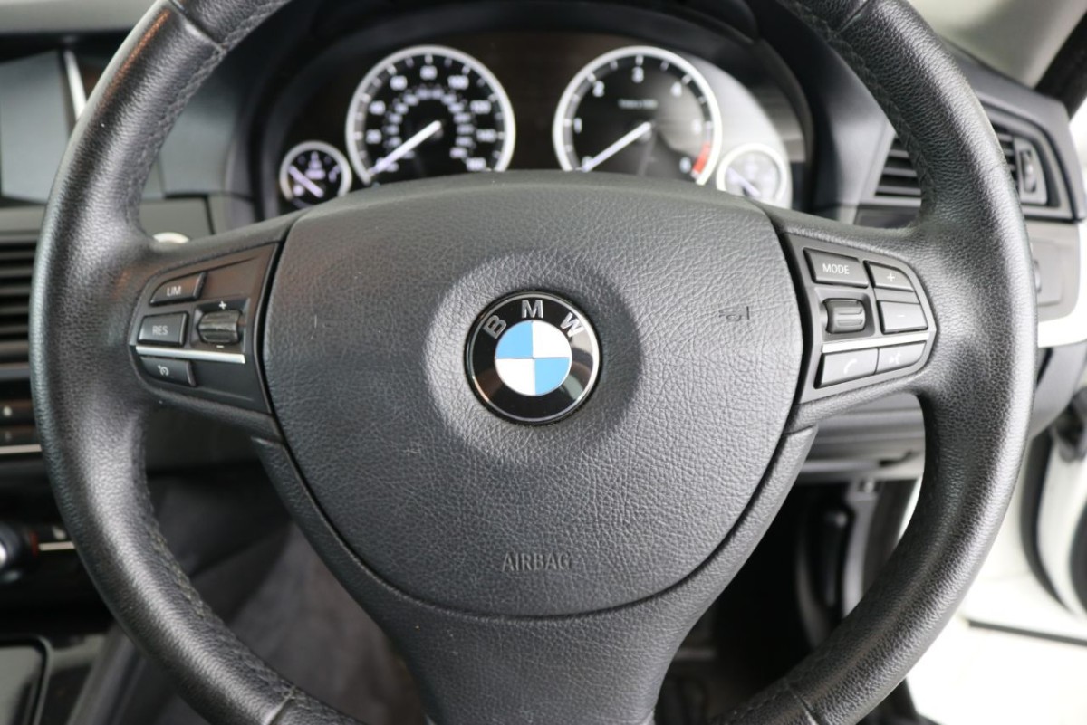 BMW 5 SERIES 2.0 520D SE 4D AUTO 181 BHP SALOON - 2014 - £10,700