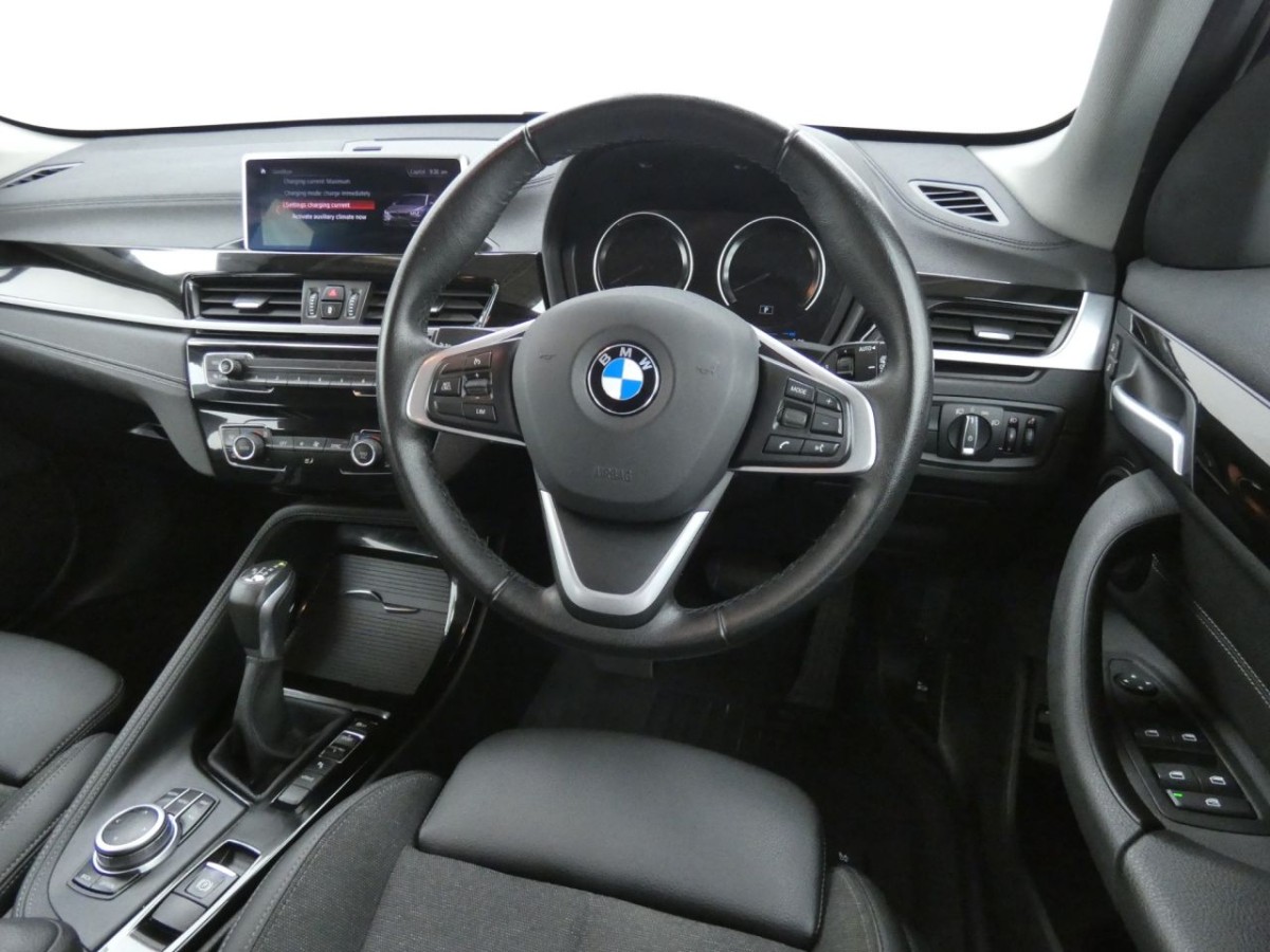 BMW X1 1.5 XDRIVE25E SPORT 5D 222 BHP - 2020 - £21,400