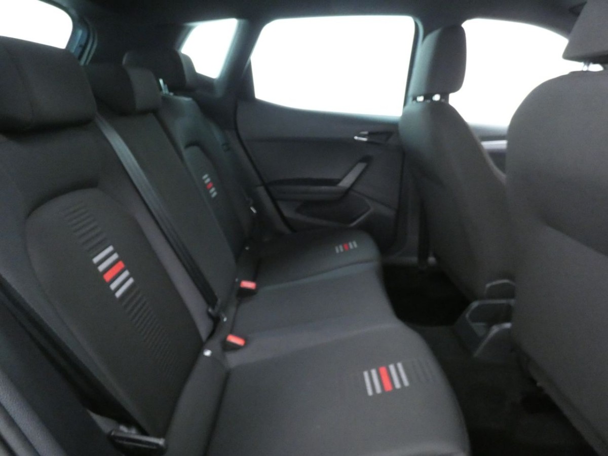 SEAT ARONA 1.0 TSI FR 5D 114 BHP - 2021 - £9,990
