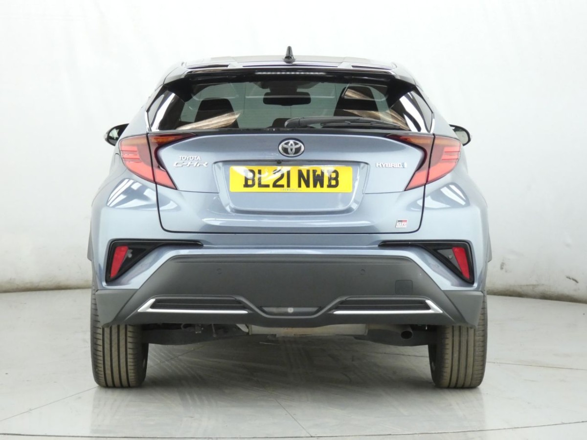 TOYOTA CHR 1.8 GR SPORT 5D 121 BHP - 2021 - £18,400