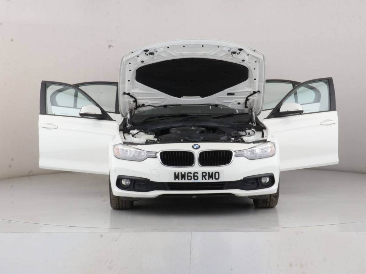 BMW 3 SERIES 2.0 316D SE 4D 114 BHP - 2017 - £13,200