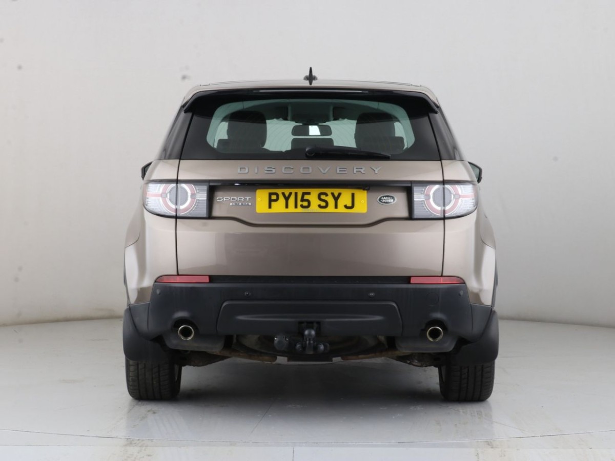 LAND ROVER DISCOVERY SPORT 2.2 SD4 HSE 5D 190 BHP - 2015 - £22,990