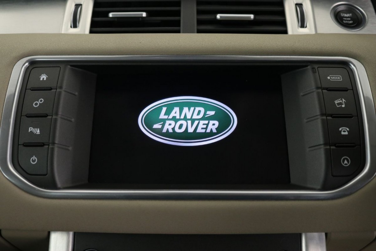 LAND ROVER RANGE ROVER EVOQUE 2.0 ED4 SE TECH 5D 148 BHP - 2016 - £17,490