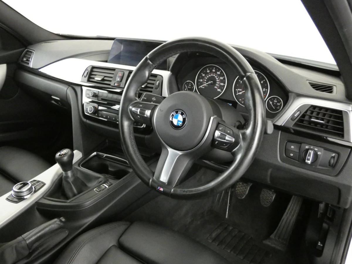 BMW 3 SERIES 2.0 320D M SPORT 4D 188 BHP - 2017 - £14,790
