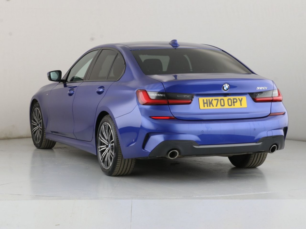 BMW 3 SERIES 2.0 320I M SPORT 4D 182 BHP - 2021 - £29,990