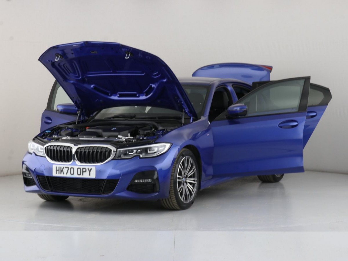 BMW 3 SERIES 2.0 320I M SPORT 4D 182 BHP - 2021 - £29,990