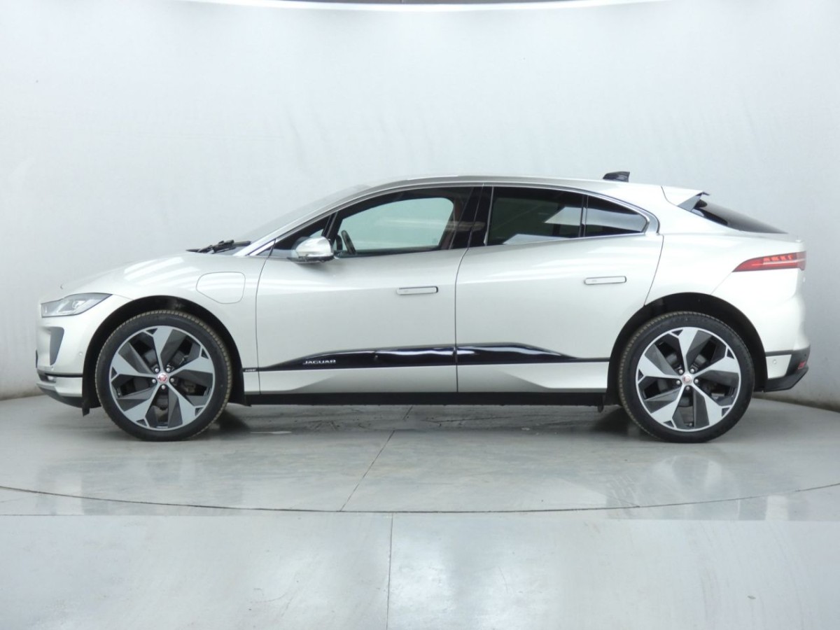 JAGUAR I-PACE HSE 5D 395 BHP - 2021 - £21,990