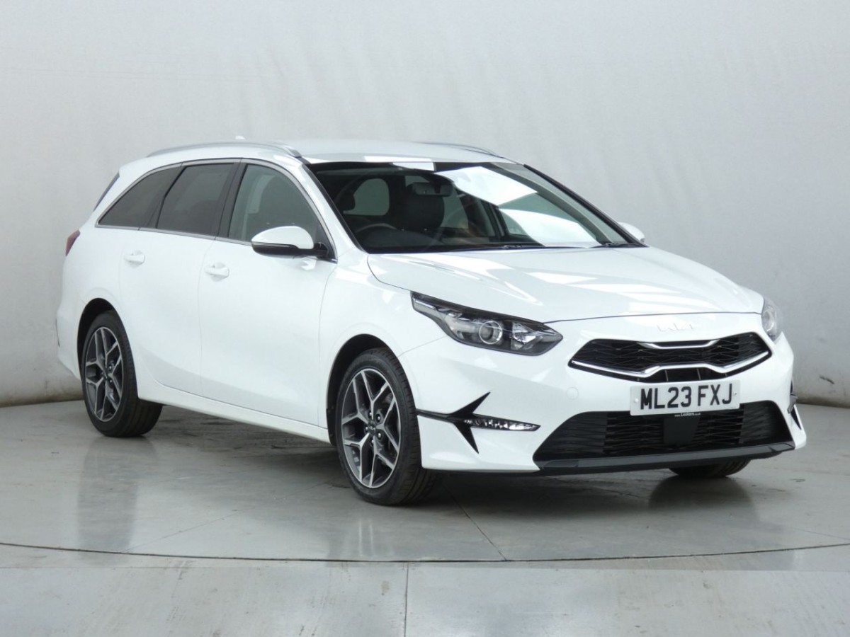 KIA CEED 1.5 3 ISG 5D 158 BHP - 2023 - £17,700