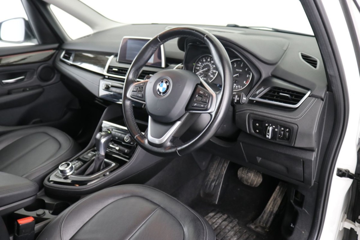 BMW 2 SERIES 1.5 216D LUXURY ACTIVE TOURER 5D 114 BHP - 2017 - £13,400