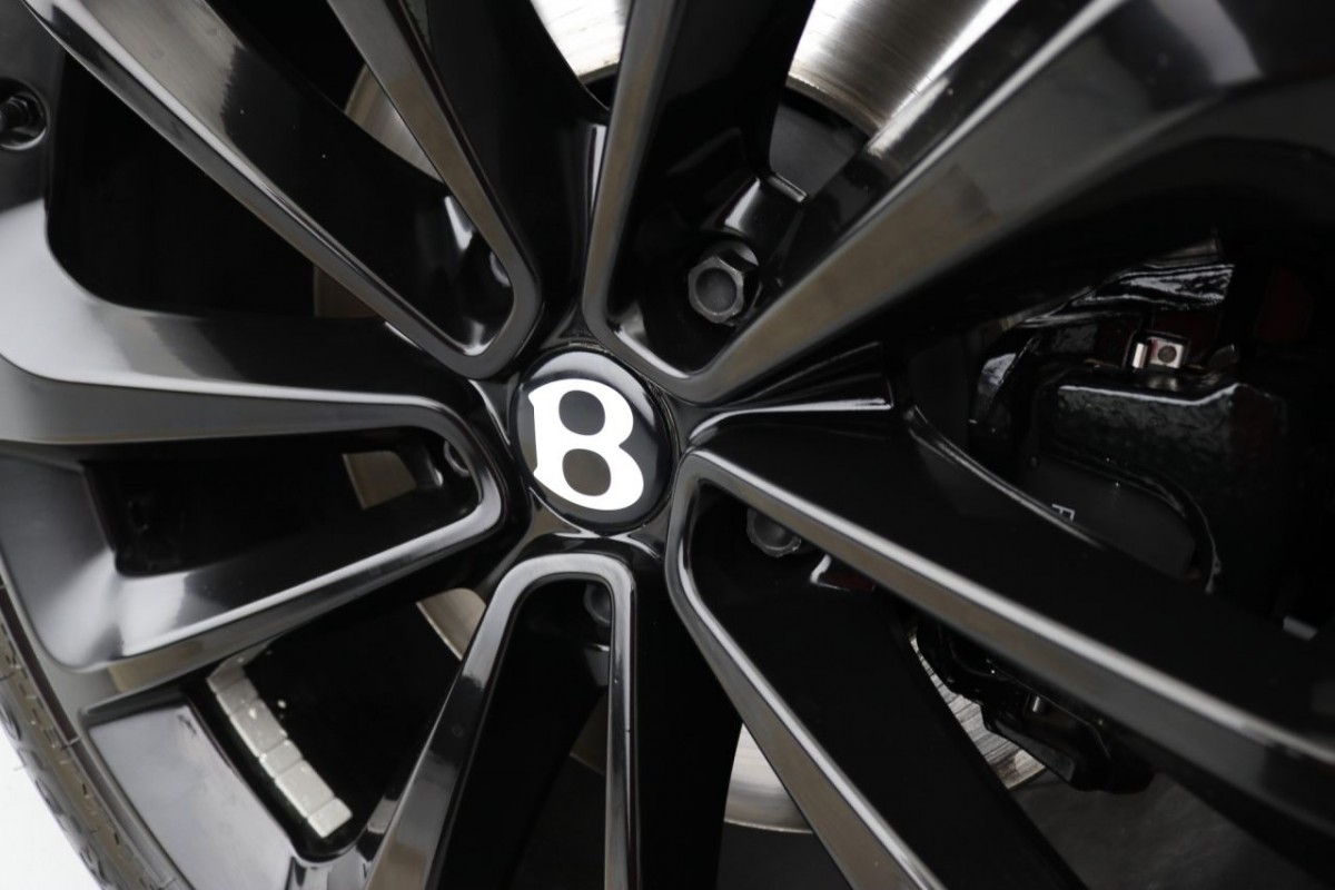 BENTLEY BENTAYGA 4.0 V8 5D 542 BHP - 2019 - £119,990