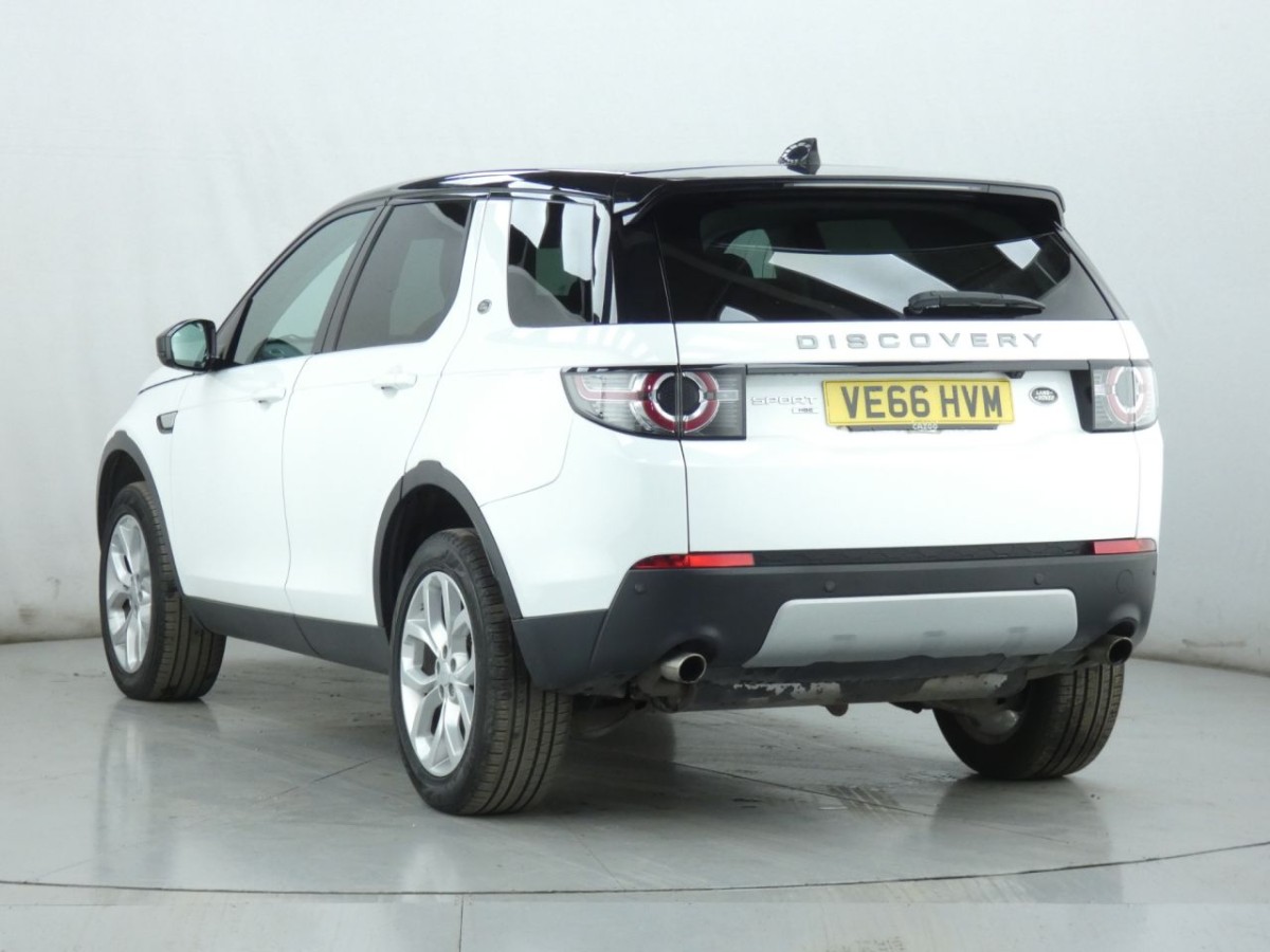 LAND ROVER DISCOVERY SPORT 2.0 TD4 HSE 5D 180 BHP - 2016 - £15,300
