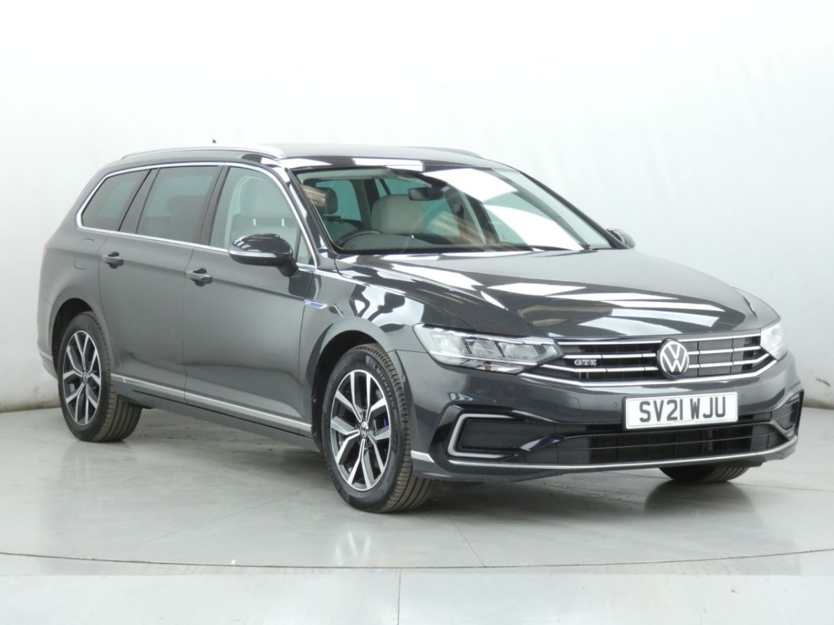 VOLKSWAGEN PASSAT 1.4 GTE DSG PHEV 5D 215 BHP - 2021 - £13,700