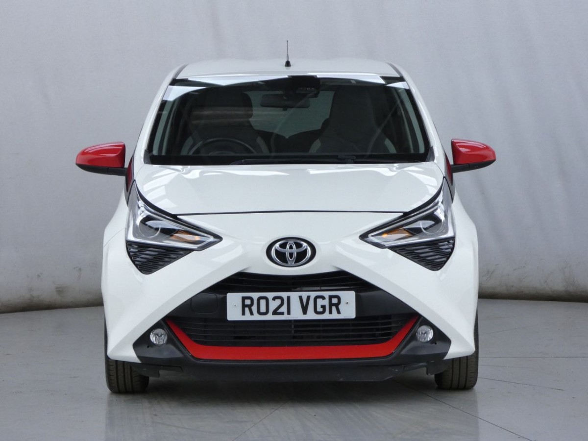 TOYOTA AYGO 1.0 VVT-I X-TREND X-SHIFT TSS 5D 69 BHP - 2021 - £10,400