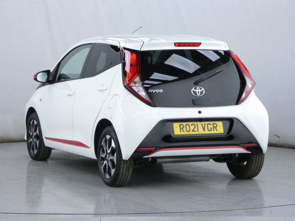 TOYOTA AYGO 1.0 VVT-I X-TREND X-SHIFT TSS 5D 69 BHP - 2021 - £10,400