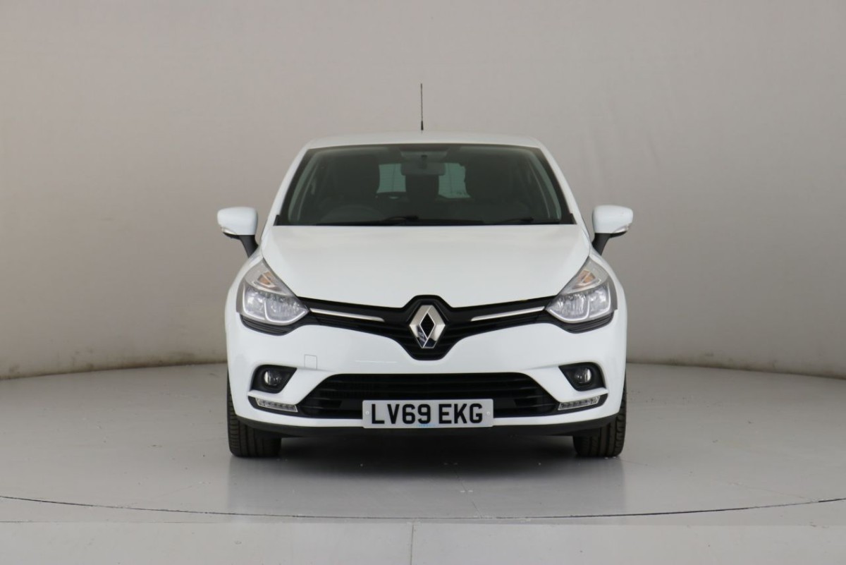 RENAULT CLIO 0.9 ICONIC TCE 5D 89 BHP - 2019 - £10,790