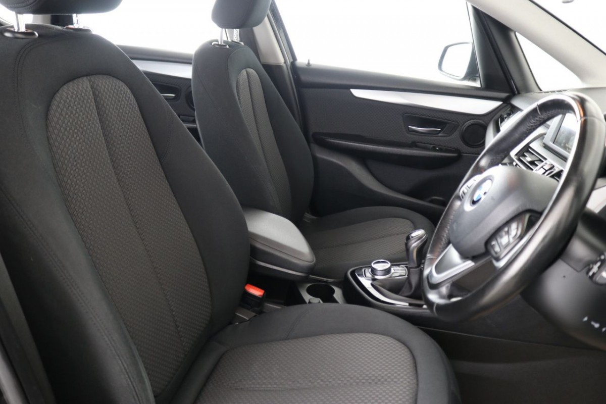 BMW 2 SERIES 1.5 216D SE ACTIVE TOURER 5D 114 BHP - 2016 - £10,490
