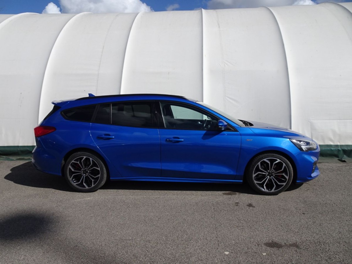 FORD FOCUS 1.0 ST-LINE X EDITION MHEV 5D 124 BHP - 2020 - £15,790