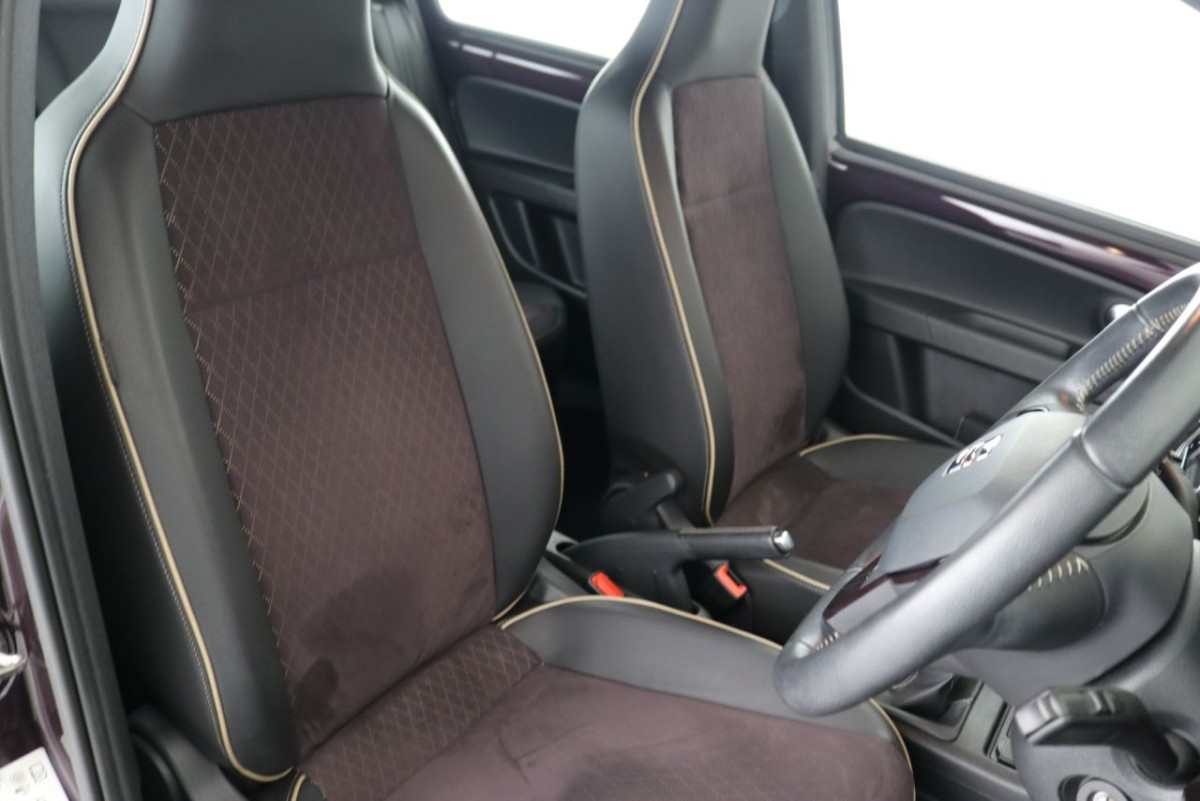 SEAT MII 1.0 BY COSMOPOLITAN 5D 74 BHP - 2018 - £8,990