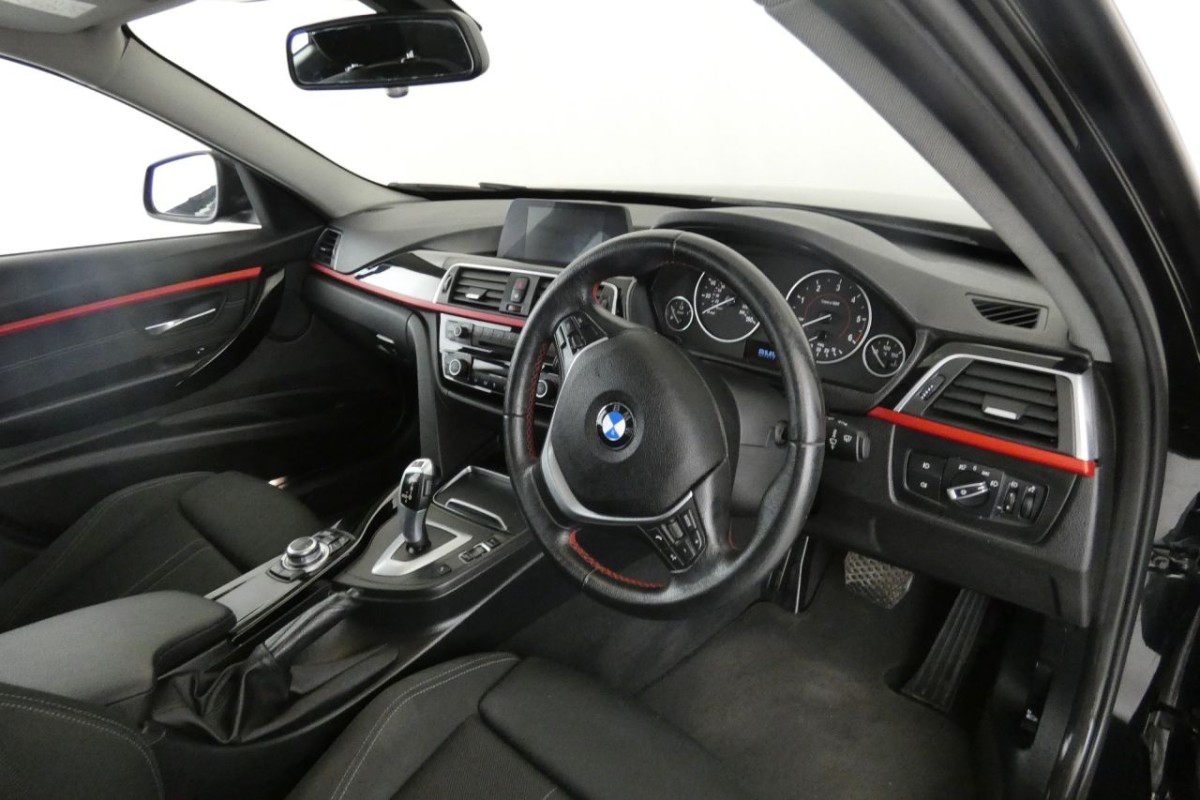BMW 3 SERIES 2.0 318D SPORT TOURING 5D 148 BHP - 2017 - £11,990