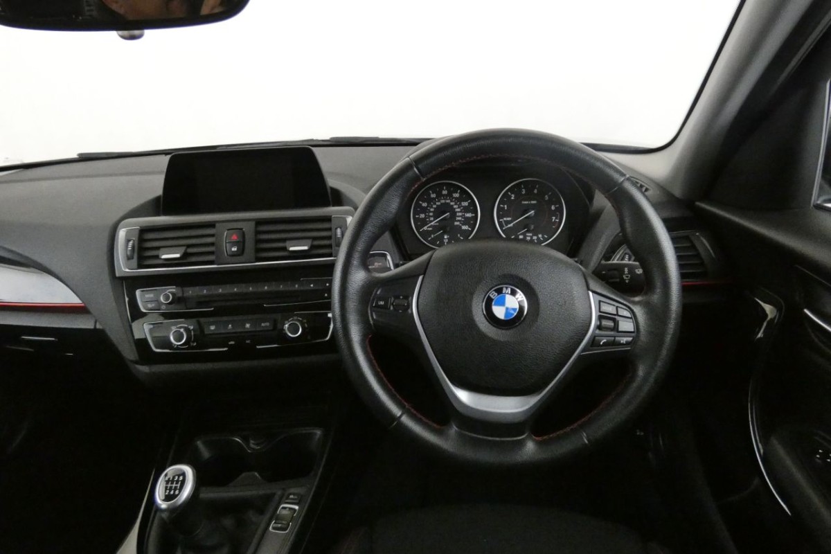 BMW 1 SERIES 1.5 118I SPORT 5D 134 BHP HATCHBACK - 2016 - £10,990