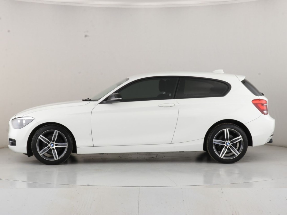 BMW 1 SERIES 2.0 116D SPORT 3D 114 BHP - 2015 - £10,700