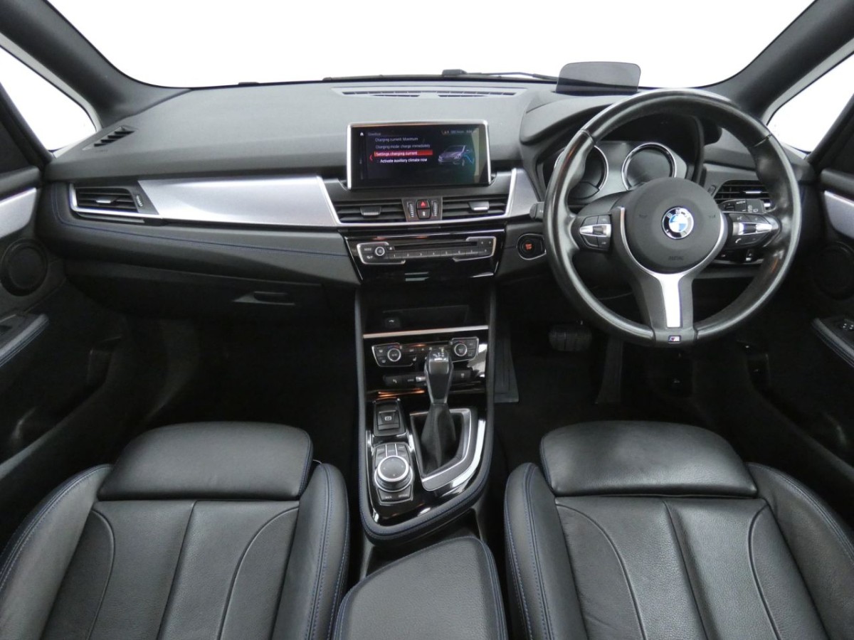 BMW 2 SERIES 1.5 225XE M SPORT PREMIUM ACTIVE TOURER 5D 134 BHP - 2020 - £16,400