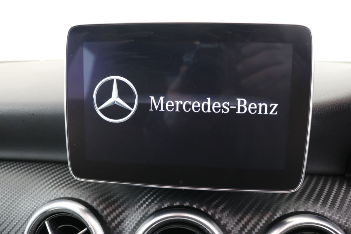 MERCEDES-BENZ A-CLASS 1.6 A 200 AMG LINE PREMIUM 5D 154 BHP - 2016 - £15,700