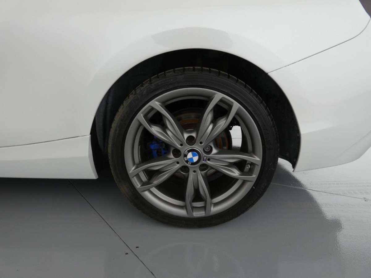 BMW 2 SERIES 1.5 218I SPORT 2D 134 BHP - 2016 - £10,990