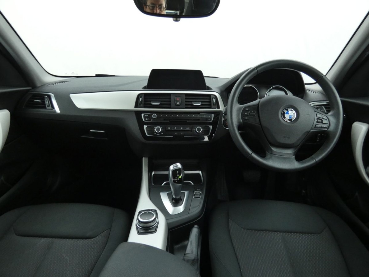 BMW 1 SERIES 1.5 116D SE BUSINESS 5D 114 BHP - 2019 - £15,700