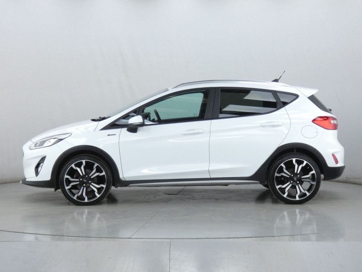 FORD FIESTA 1.0 ACTIVE X EDITION MHEV 5D 124 BHP - 2021 - £12,700