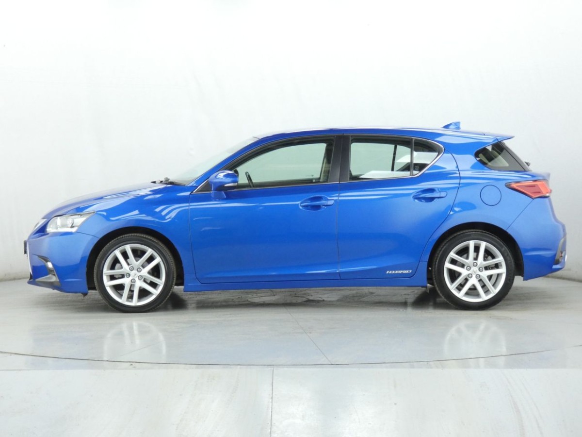 LEXUS CT 1.8 200H 5D 135 BHP - 2020 - £12,400