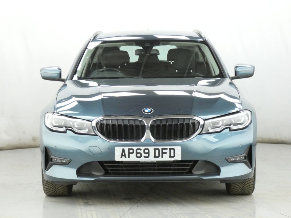 BMW 3 SERIES 2.0 318D SE 5D 148 BHP - 2020 - £12,990