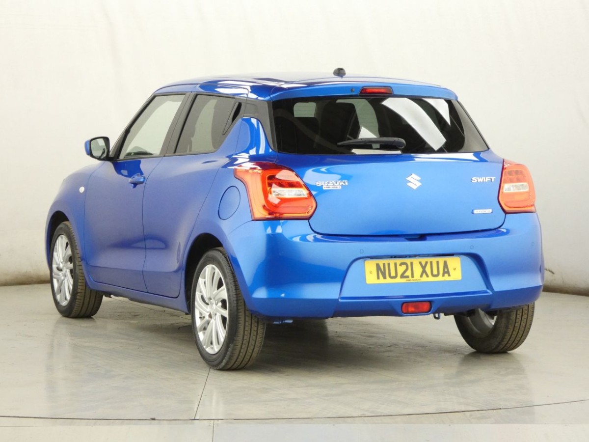 SUZUKI SWIFT 1.2 SZ-T DUALJET MHEV 5D 82 BHP - 2021 - £11,990